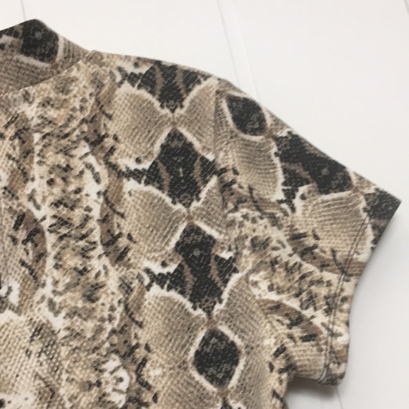 Woman’s snake print top by Streetwear Society large - Picture 8 of 10